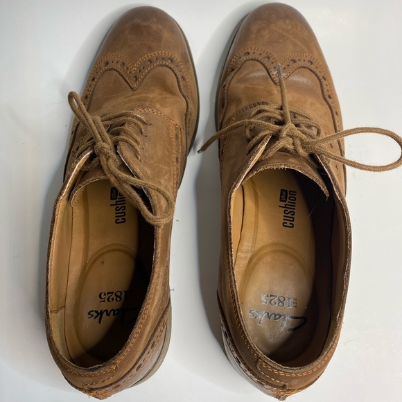 Clark’s | Exton Brogue Leather Oxford Loafers - Picture 5 of 5